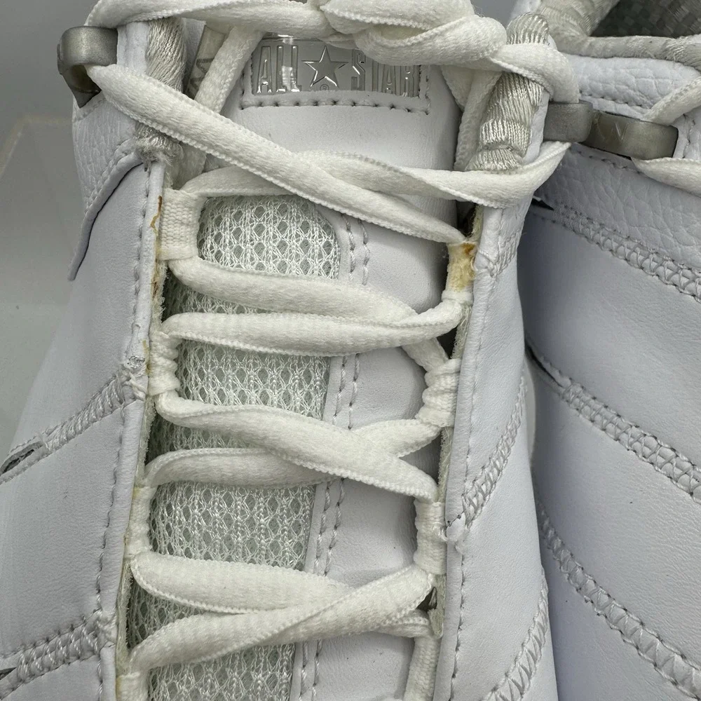 Brand New Converse Dwayne Wade Signature OX White Silver 1V191 Men's Size 8.5